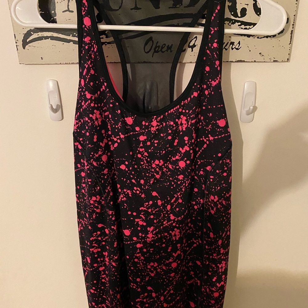 Women’s danskin workout tank top